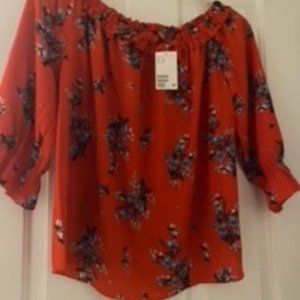 Off the shoulder top NWT - H&M Size 18